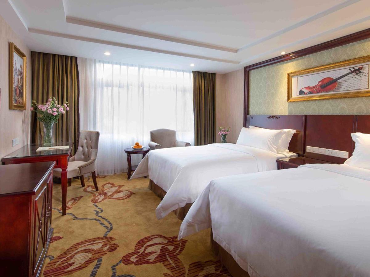 Vienna Hotel Guangzhou Jinshazhou Фошан Екстериор снимка