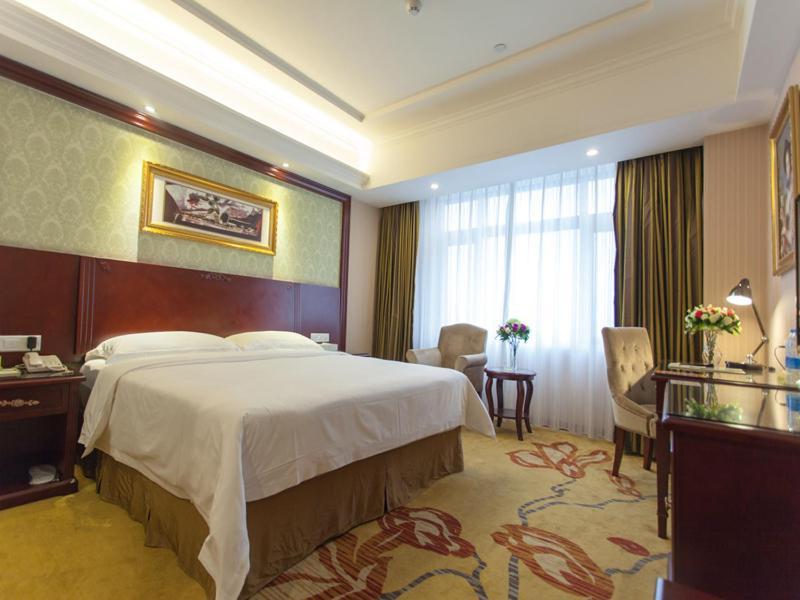 Vienna Hotel Guangzhou Jinshazhou Фошан Екстериор снимка
